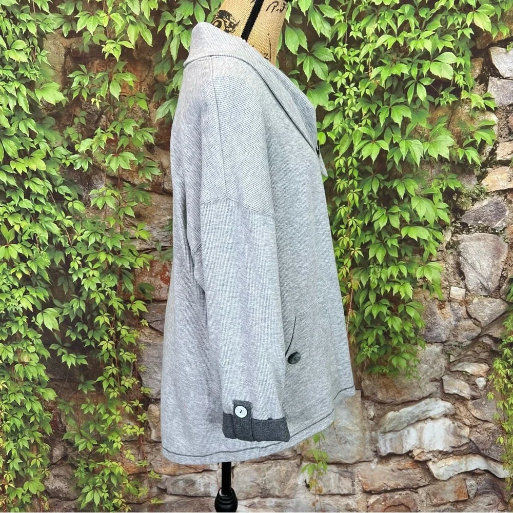 NEON BUDDHA Gray Rib Knit Athleisure Pullover, S - Picture 7 of 10